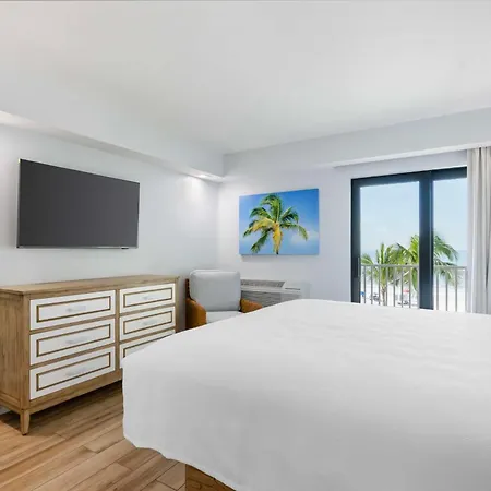 Best Western Plus Beach Resort Fort Myers Beach Exterior photo