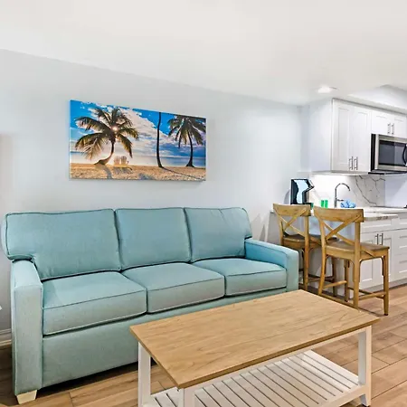Best Western Plus Beach Resort Fort Myers Beach Exterior photo