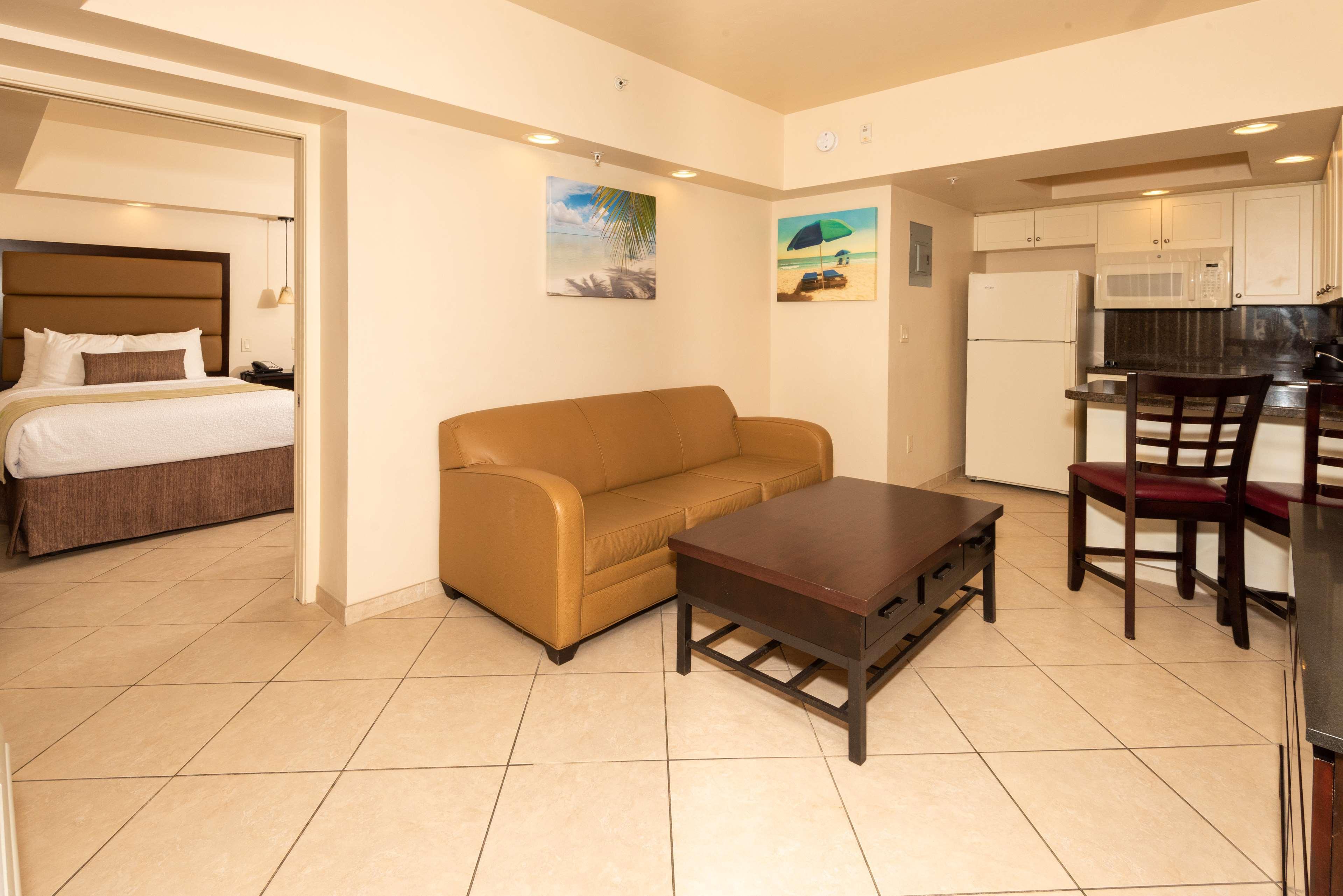 Resort Western Fort Myers Beach