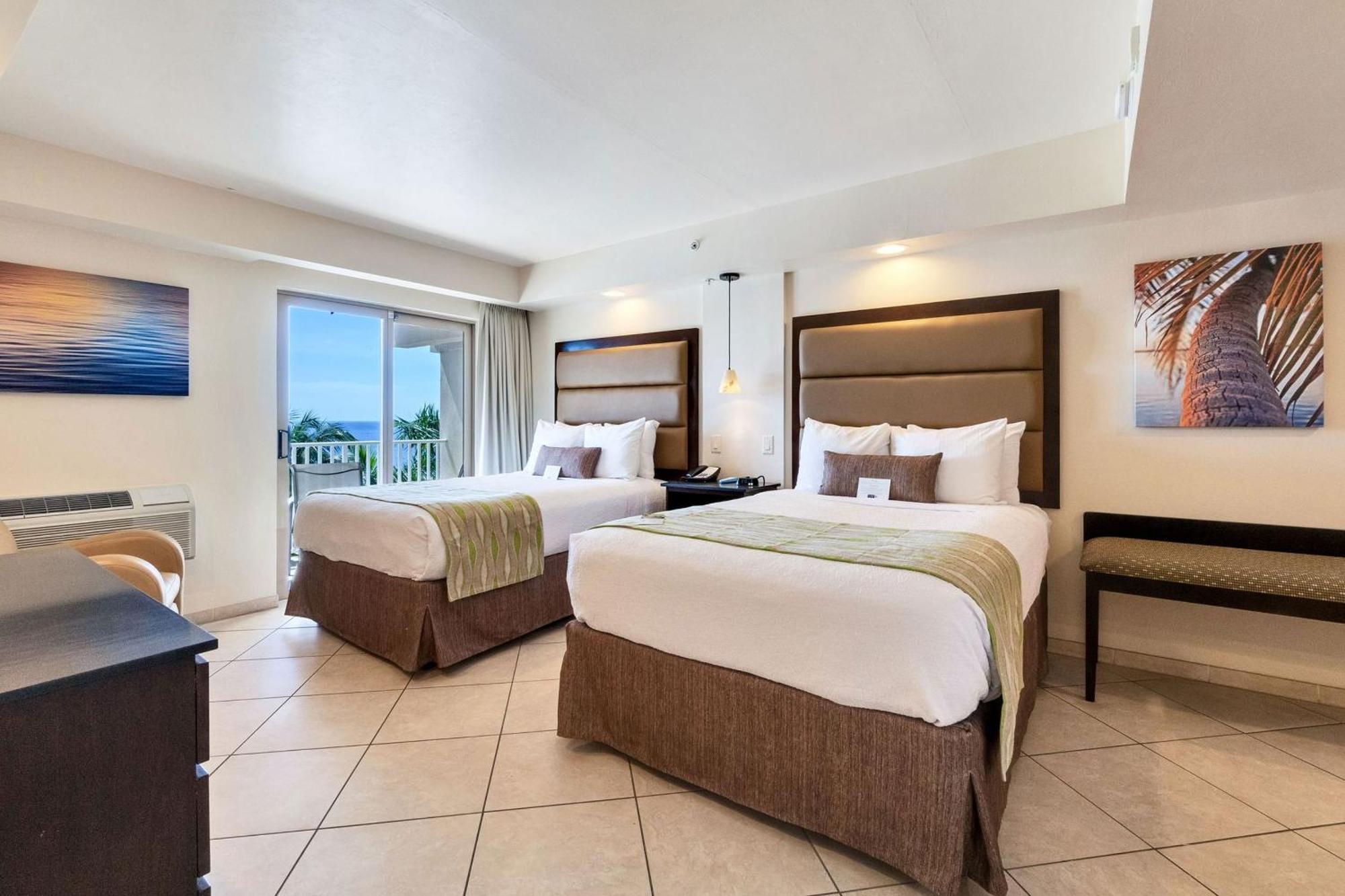 Best Western Plus Beach 4*