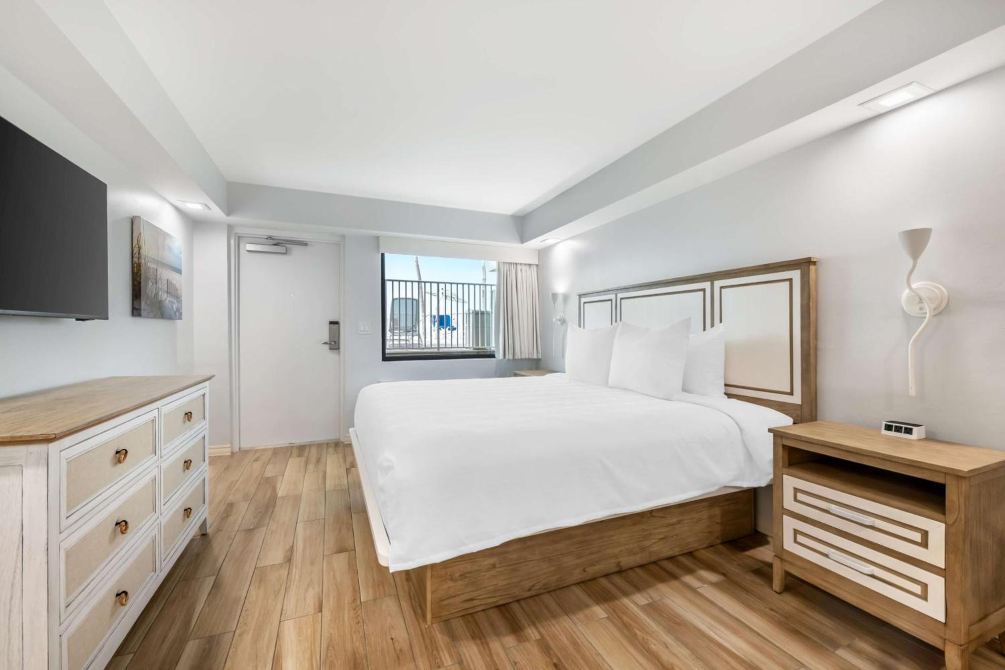 Best Western Plus Beach Resort 4*
