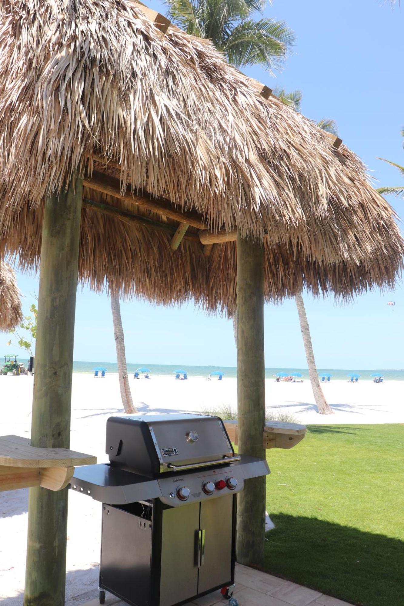 Resort Western Fort Myers Beach